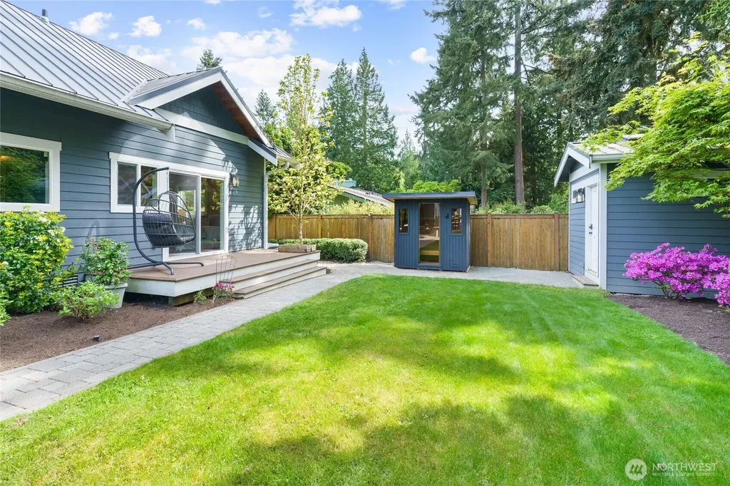 6219 89th Avenue SE Mercer Island WA 98040