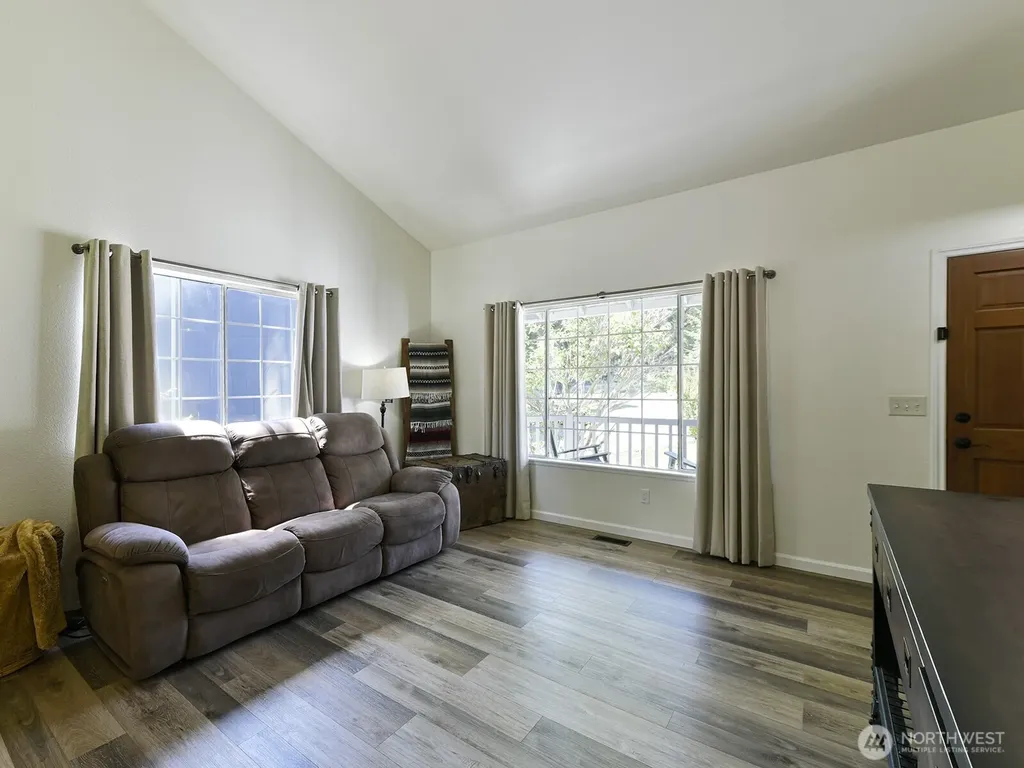 20911 111th Street Ct E Bonney Lake WA 98391