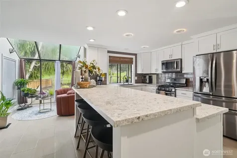 25114 Lake Wilderness Country Club Drive SE Maple Valley WA 98038