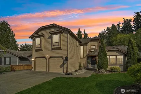25114 Lake Wilderness Country Club Drive SE Maple Valley WA 98038