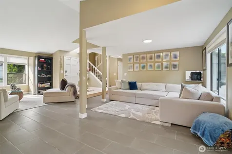 25114 Lake Wilderness Country Club Drive SE Maple Valley WA 98038