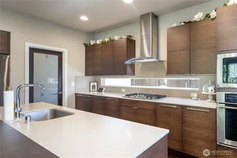 27401 243rd Place SE Maple Valley WA 98038