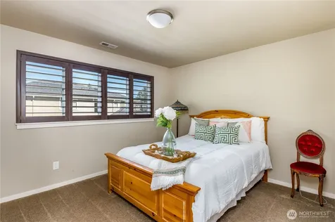27401 243rd Place SE Maple Valley WA 98038