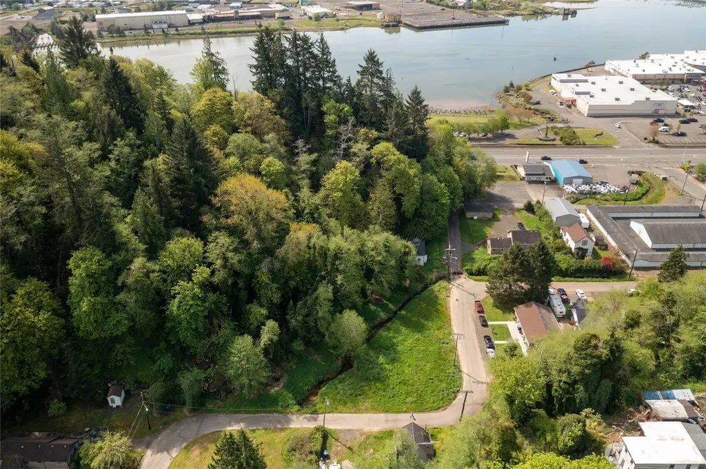 1409 Summit Street Aberdeen WA 98557