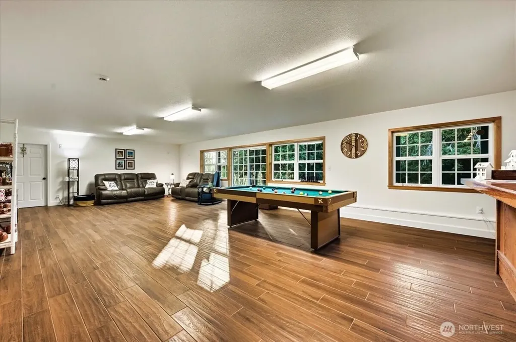 12811 Kapowsin Highlands Drive E Graham WA 98338