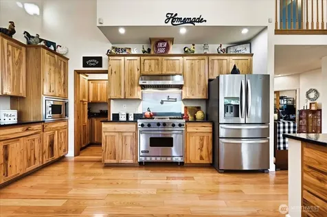 12811 Kapowsin Highlands Drive E Graham WA 98338
