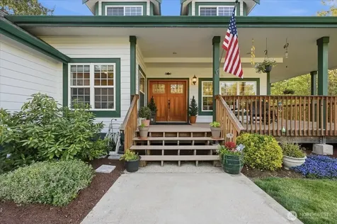 12811 Kapowsin Highlands Drive E Graham WA 98338