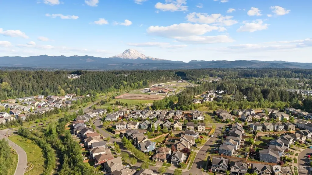13409 Edmunds Parkway E Bonney Lake WA 98391