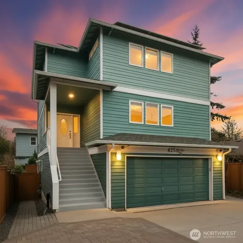 4258 Whitman Avenue N Seattle WA 98103