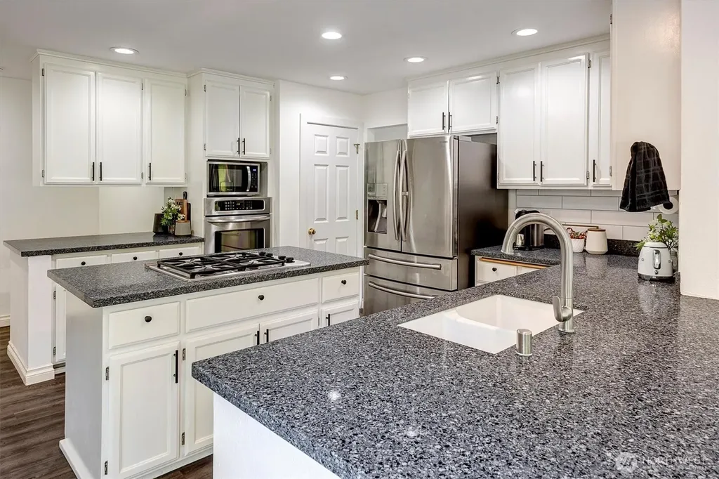 225 SE 10th Circle North Bend WA 98045