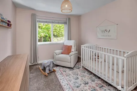 225 SE 10th Circle North Bend WA 98045