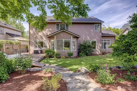 225 SE 10th Circle North Bend WA 98045