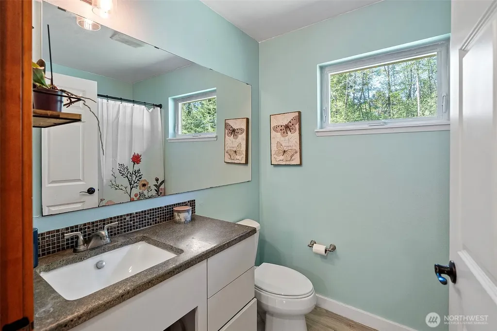 30978 Old Hansville Road NE Kingston WA 98346