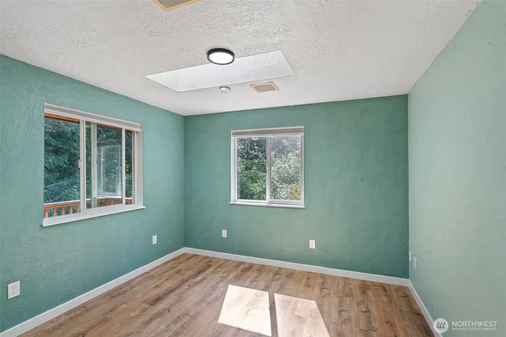 30978 Old Hansville Road NE Kingston WA 98346