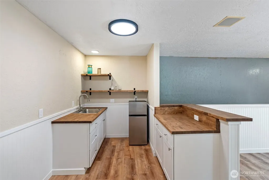30978 Old Hansville Road NE Kingston WA 98346