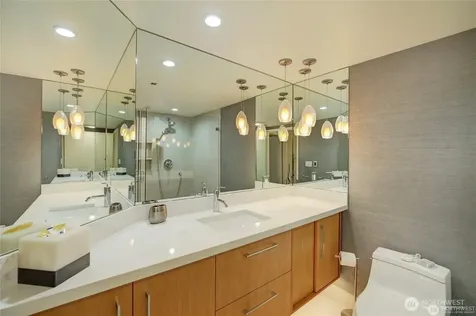 1415 2nd Avenue Seattle WA 98101