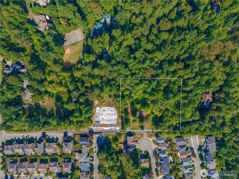 25010 SE 17th Street Sammamish WA 98075