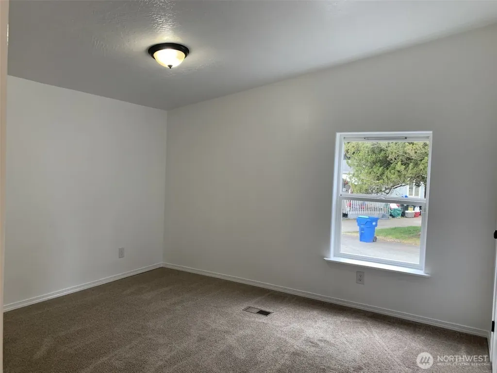 6618 236th Street Ct E Graham WA 98338