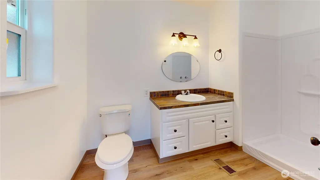 6618 236th Street Ct E Graham WA 98338