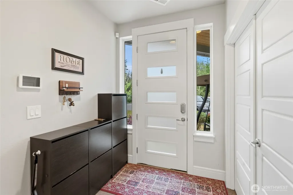 26029 242nd Place SE Maple Valley WA 98038