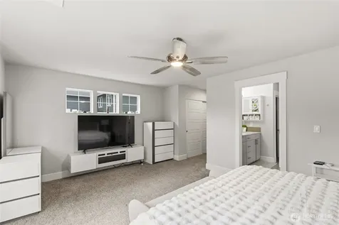 26029 242nd Place SE Maple Valley WA 98038