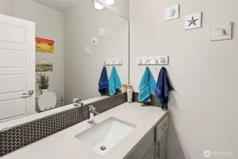 26029 242nd Place SE Maple Valley WA 98038