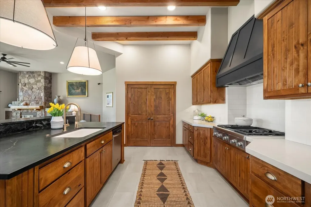 2415 Hangman Creek Lane Spokane WA 99224