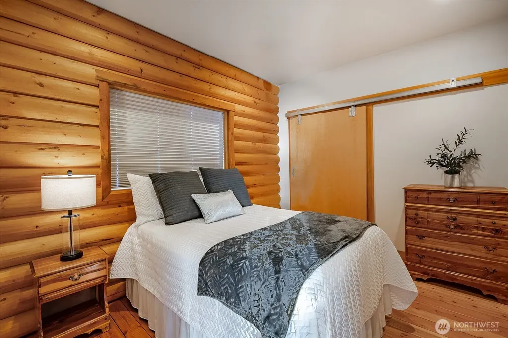 2176 Montfort Avenue Blaine WA 98230