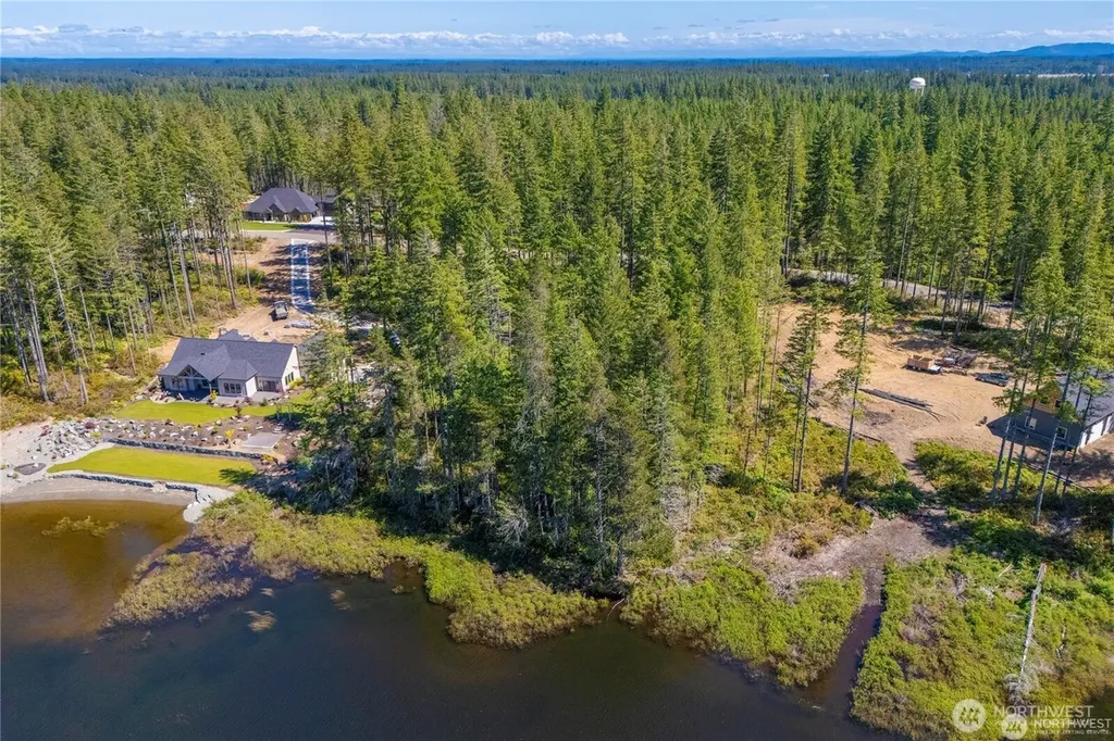 10 W Clear Lake Drive Shelton WA 98584