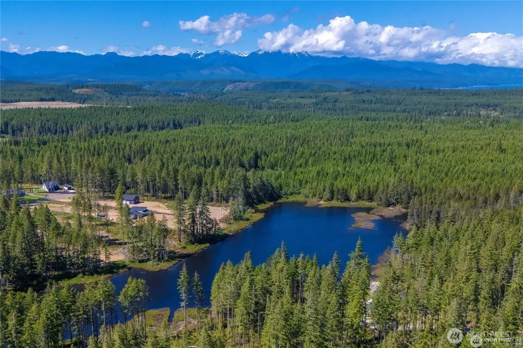 10 W Clear Lake Drive Shelton WA 98584