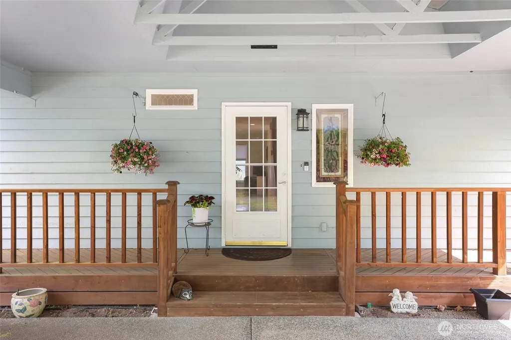 60 Cedar Place Brinnon WA 98320