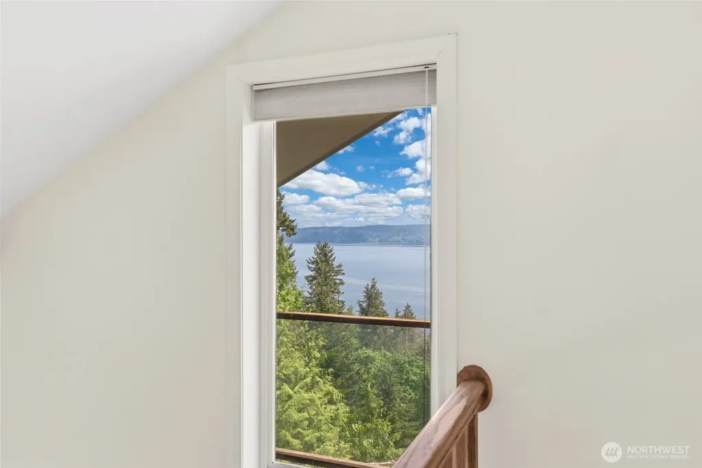 60 Cedar Place Brinnon WA 98320