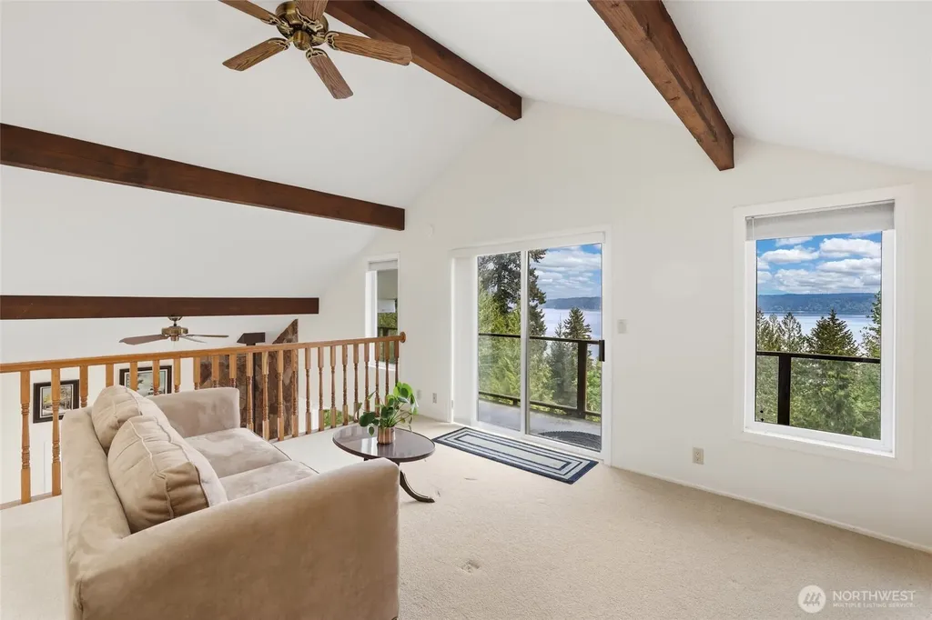 60 Cedar Place Brinnon WA 98320