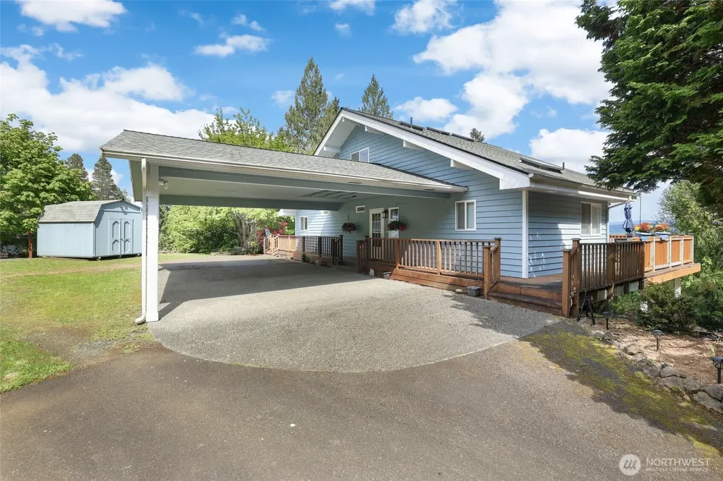 60 Cedar Place Brinnon WA 98320