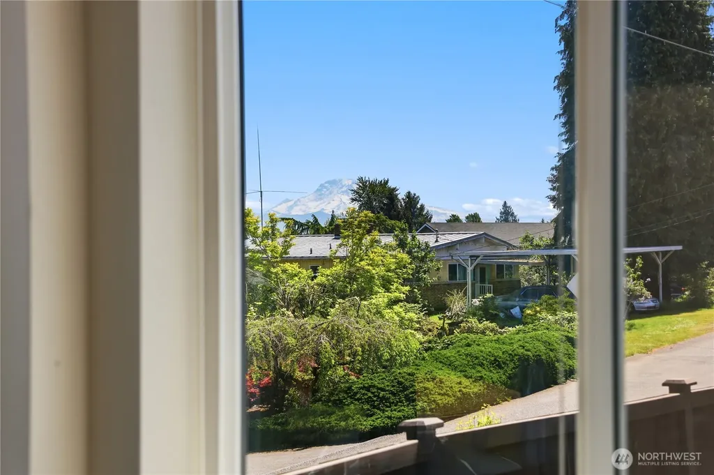 29356 58th Court S Auburn WA 98001