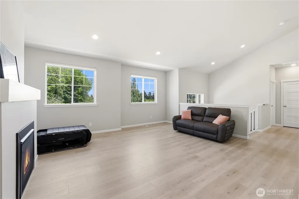 29356 58th Court S Auburn WA 98001