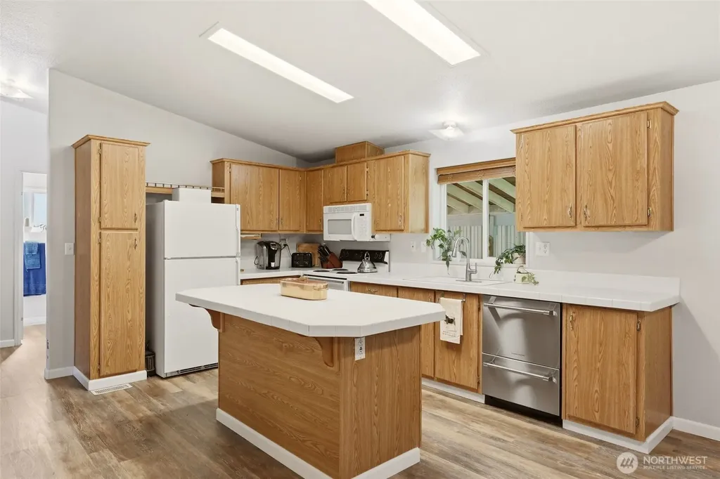 459 Commercial Avenue Darrington WA 98241