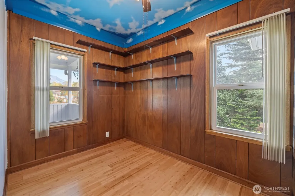7362 N Superior Avenue Concrete WA 98237