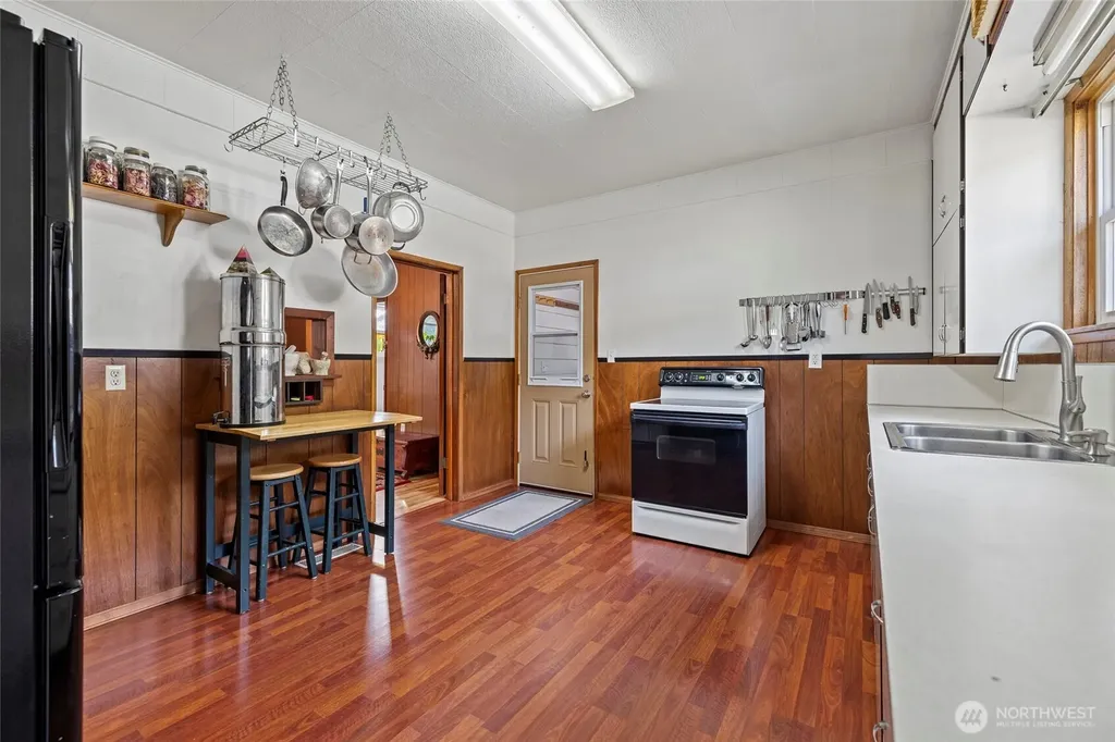 7362 N Superior Avenue Concrete WA 98237