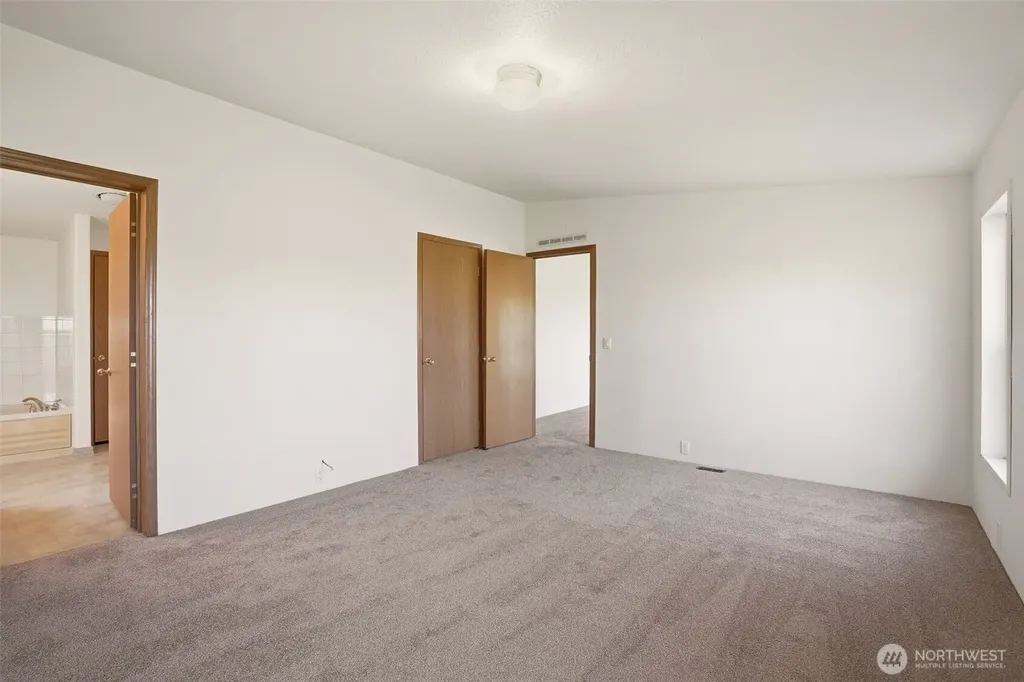 8325 N Lindgren Road Spokane WA 99217