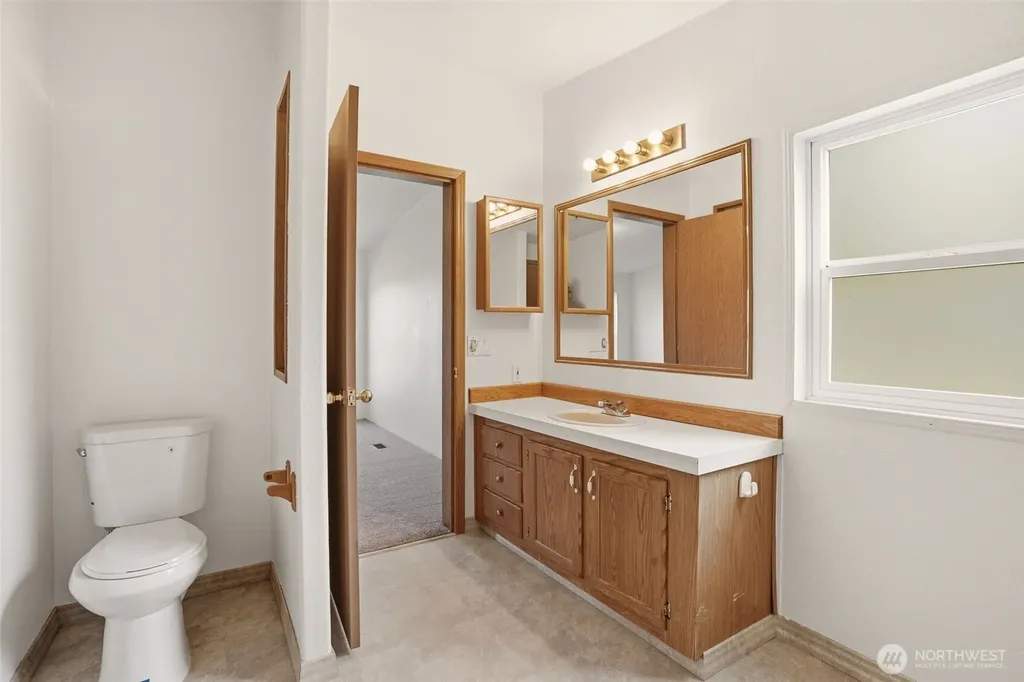 8325 N Lindgren Road Spokane WA 99217