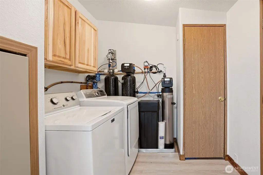 8325 N Lindgren Road Spokane WA 99217