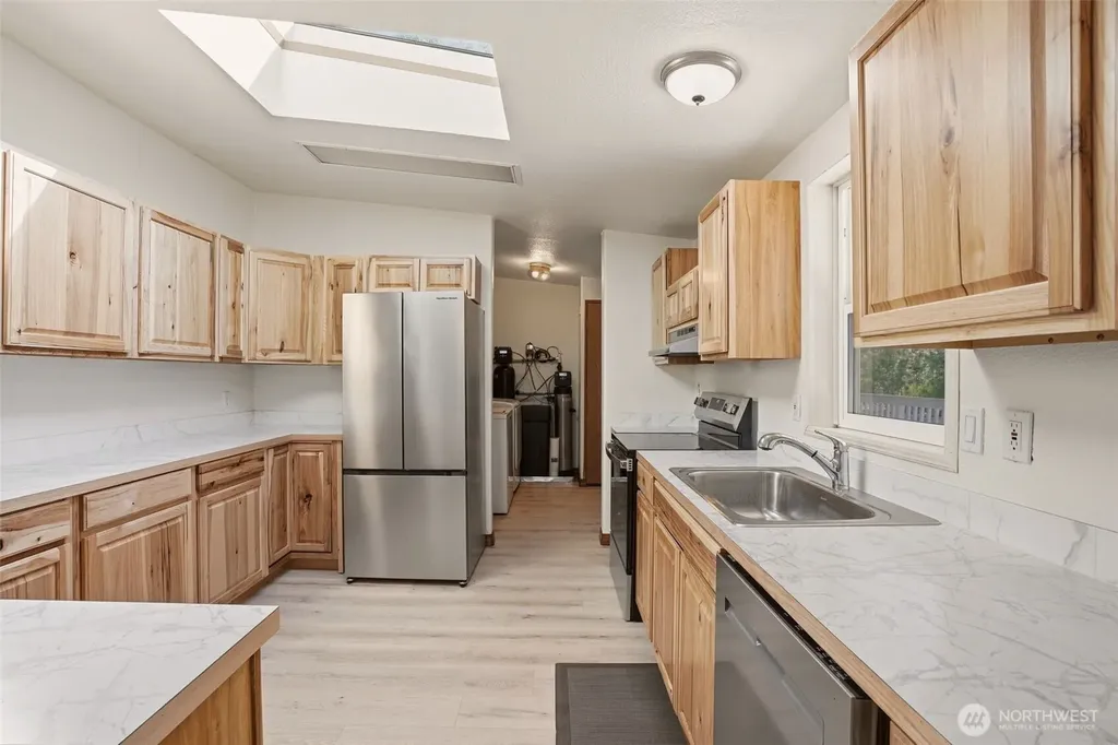 8325 N Lindgren Road Spokane WA 99217