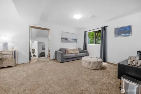 1806 131st Drive NE Lake Stevens WA 98258