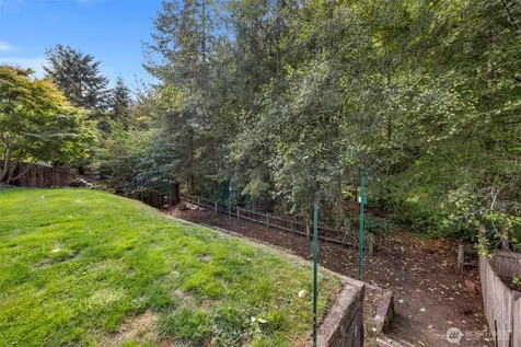 1806 131st Drive NE Lake Stevens WA 98258