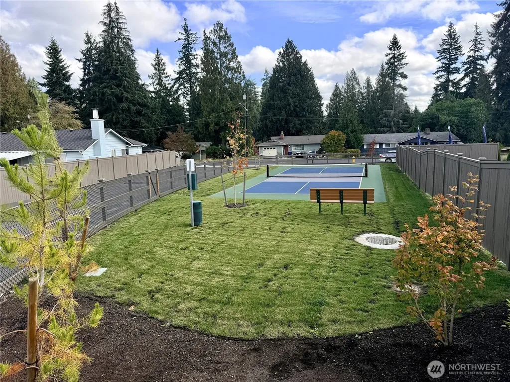 15530 2nd Place W Lynnwood WA 98087