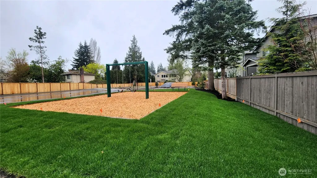 15530 2nd Place W Lynnwood WA 98087