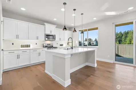 15530 2nd Place W Lynnwood WA 98087