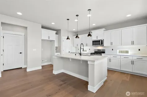 15530 2nd Place W Lynnwood WA 98087