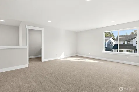 15530 2nd Place W Lynnwood WA 98087